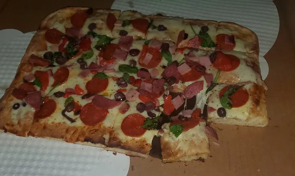 Greek Pizza